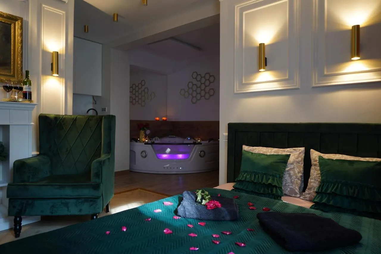 Jacuzzi Spa Apartment Kraków